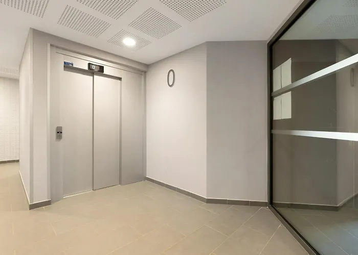 公寓 Cocon Terrasse Pres Du Port - A102