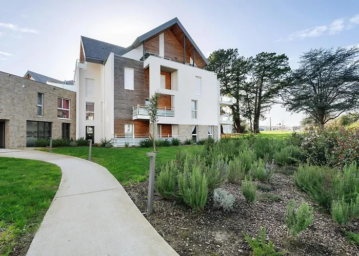 公寓 Cocon Terrasse Pres Du Port - A102 *