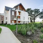 Apartment Cocon Terrasse Pres Du Port - A102 *