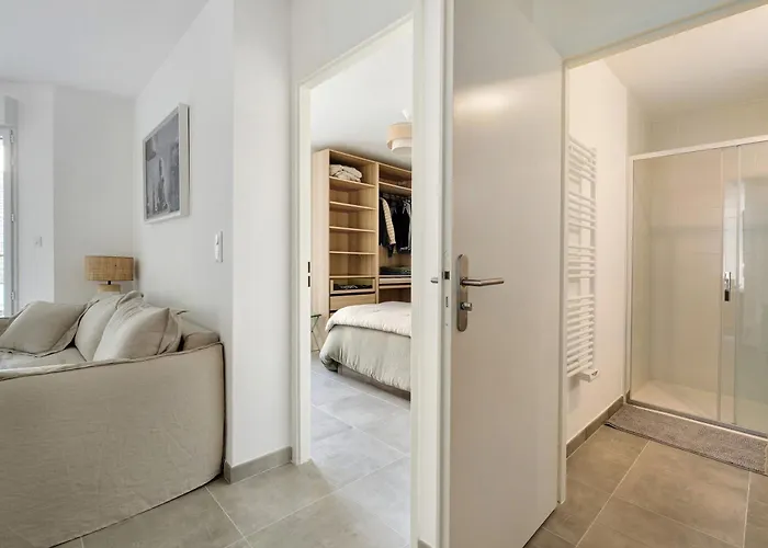 A102 T2 Chic Avec Terrasse Apartment