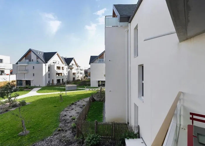 A102 T2 Chic Avec Terrasse * Pornic